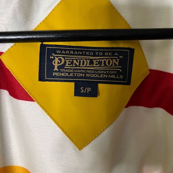 Pendleton Astoria Womens Rain Jacket Small - Picture 5 of 5